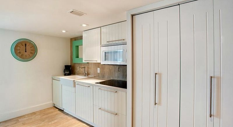 Casa Grande Suites By Yourent ไมอามีบีช ภายนอก รูปภาพ